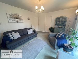 Lounge- click for photo gallery